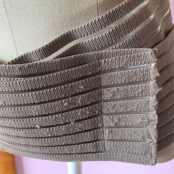 FLA Orthopedics By Soft Form Posture Control Brace Beige XX-Large Latex Free - Picture 4 of 11